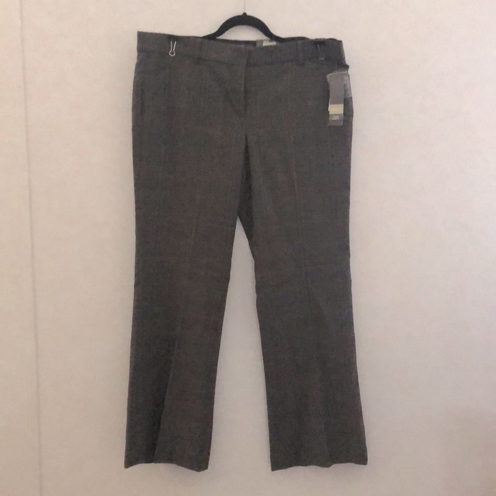 Wardrobe Essential! Grey Plaid Dress Slacks! NWT